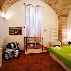 Room N.22 Suite & Apartment